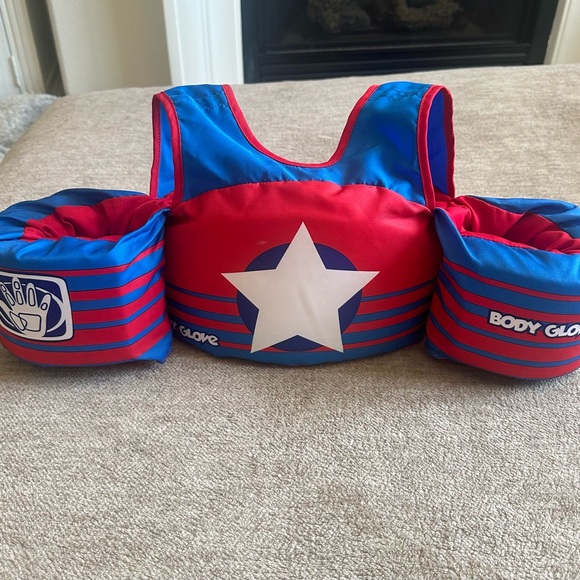 Body Glove Kids - Red and Blue Star Design paddle pals - Picture 1 of 6